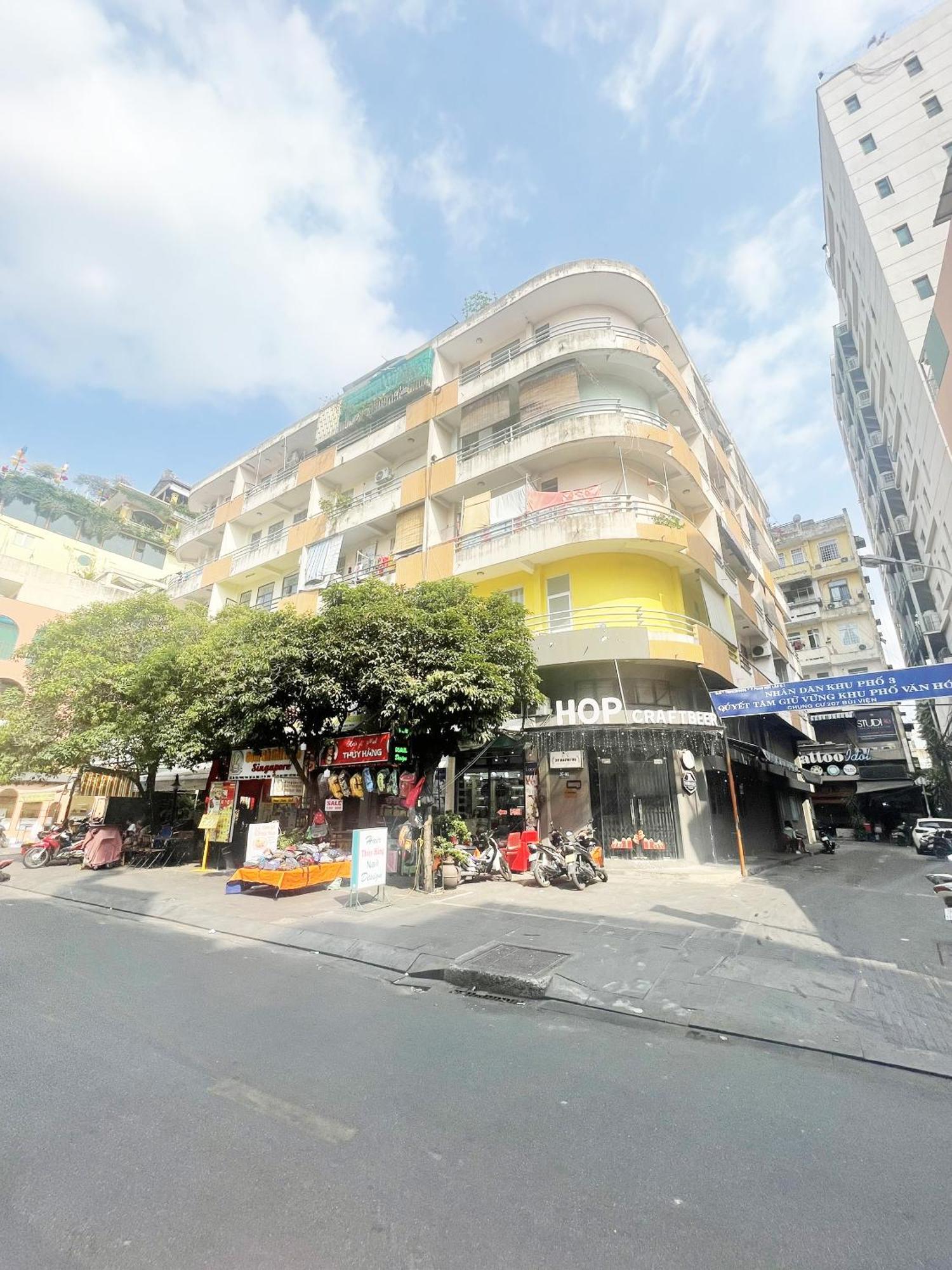 Ductaigallery'S Apt & Hidden In Bui Vien St Ho Chi Minh-stad Buitenkant foto